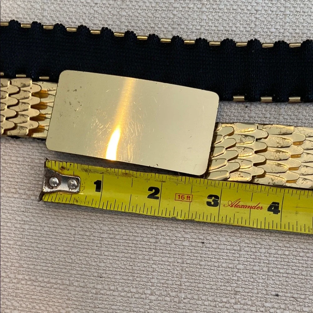 Vintage Gold Belt - Picture 13 of 13